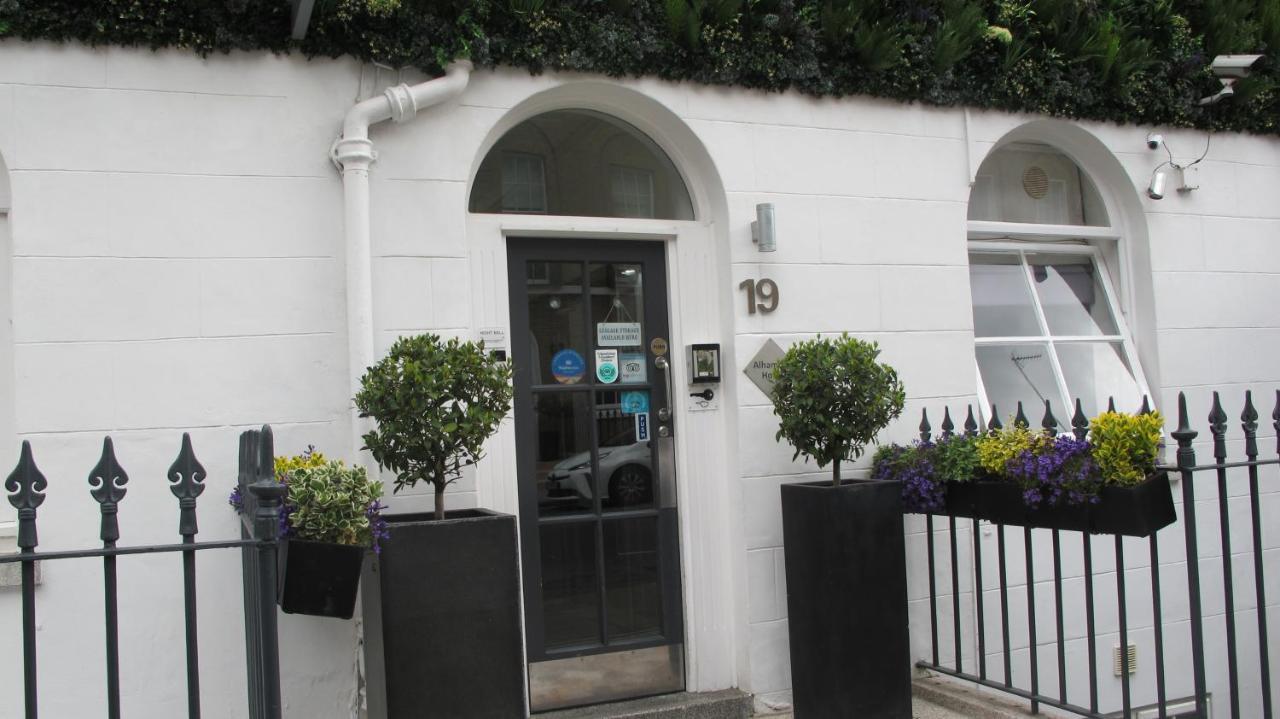 Alhambra Hotel Londra